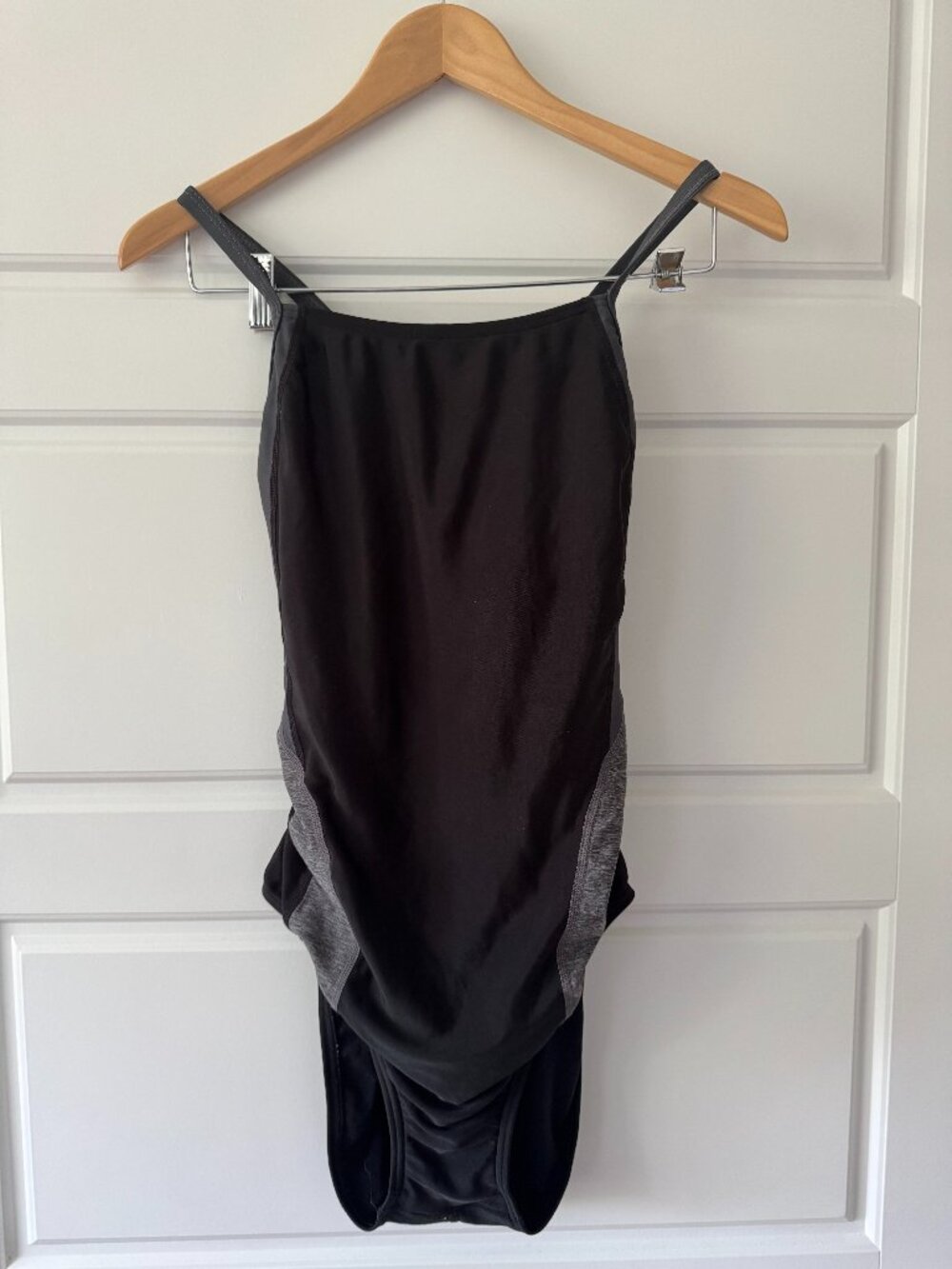 Speedo Black and Grey One-Piece Swimsuit Size 14